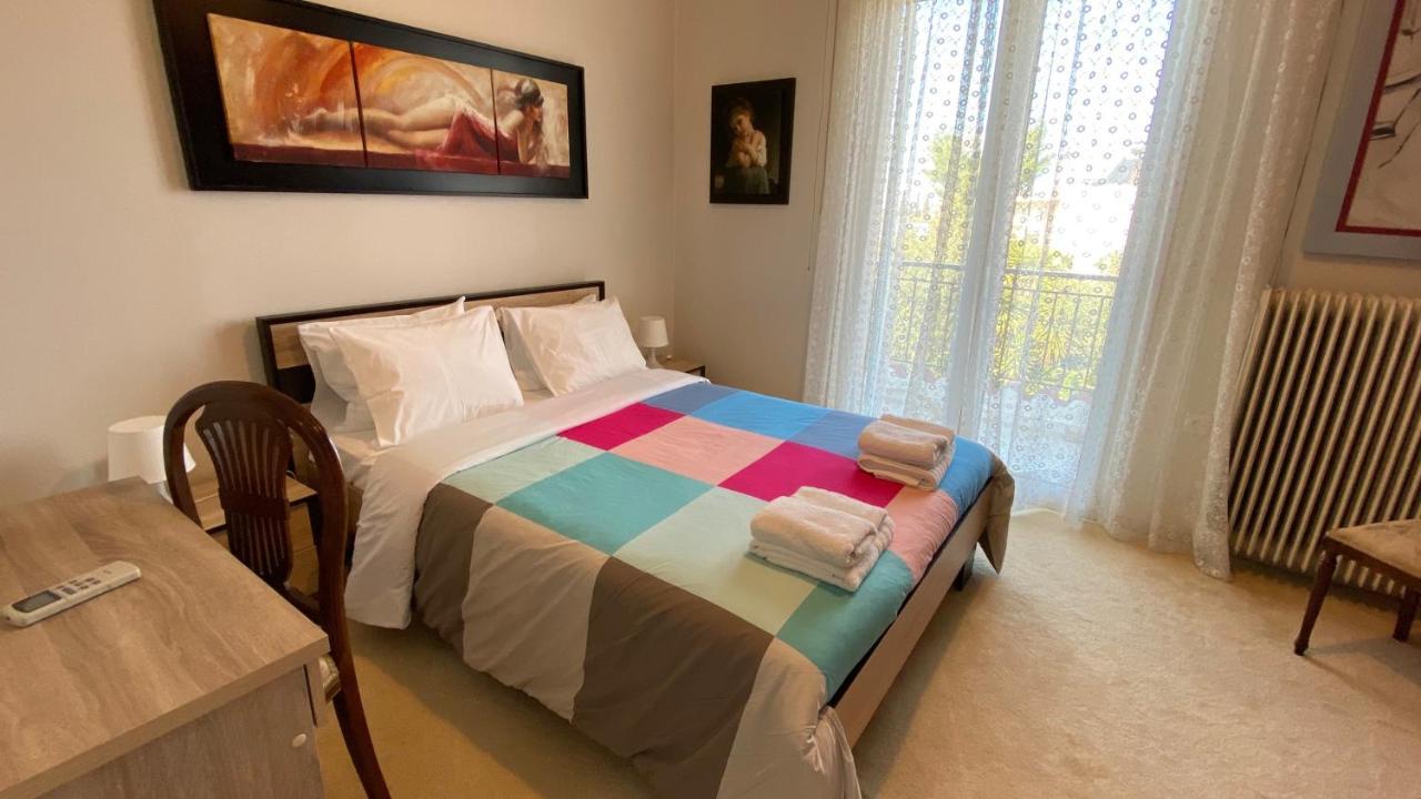Patras White Castle Apartment Ngoại thất bức ảnh