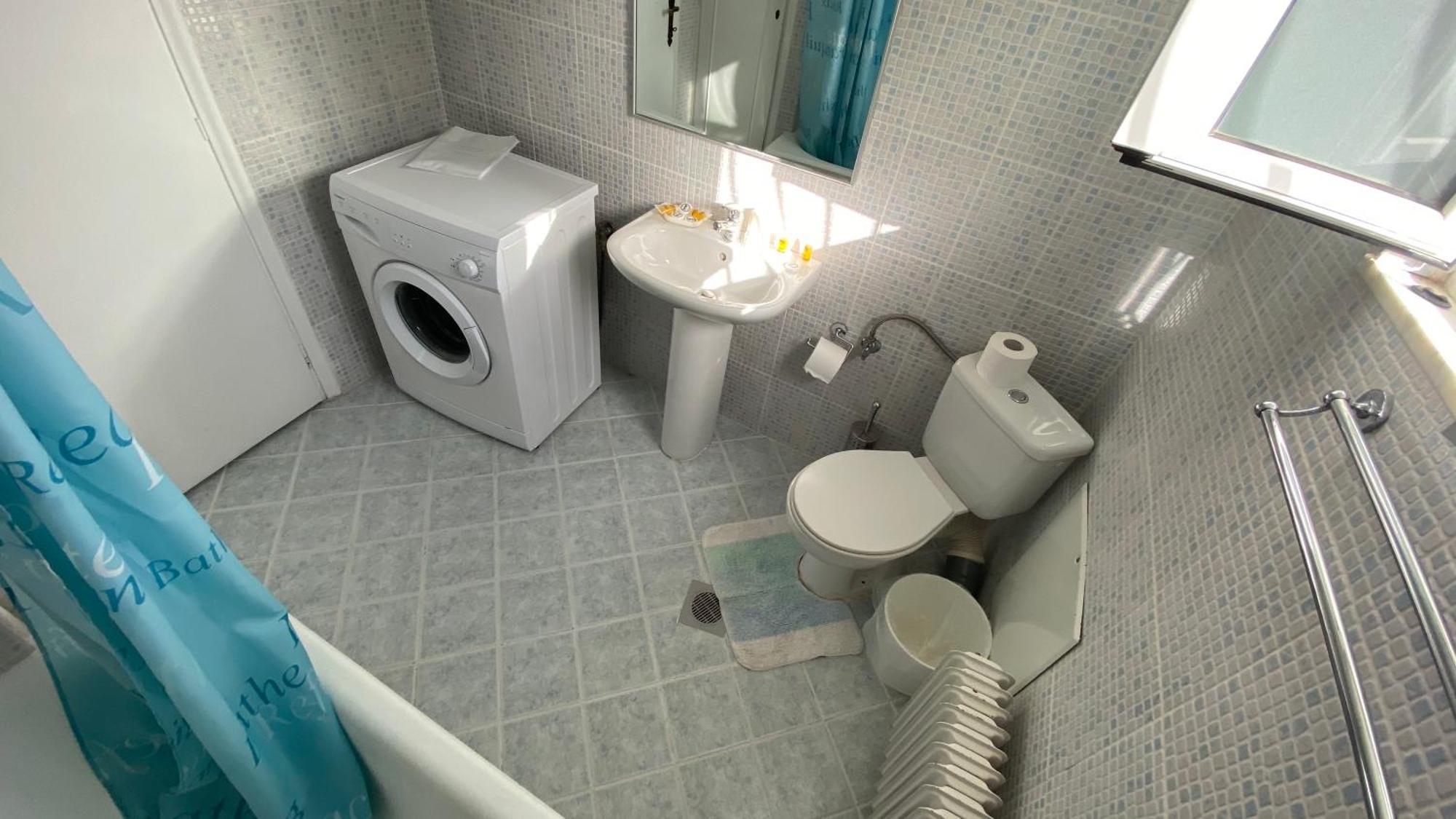Patras White Castle Apartment Ngoại thất bức ảnh