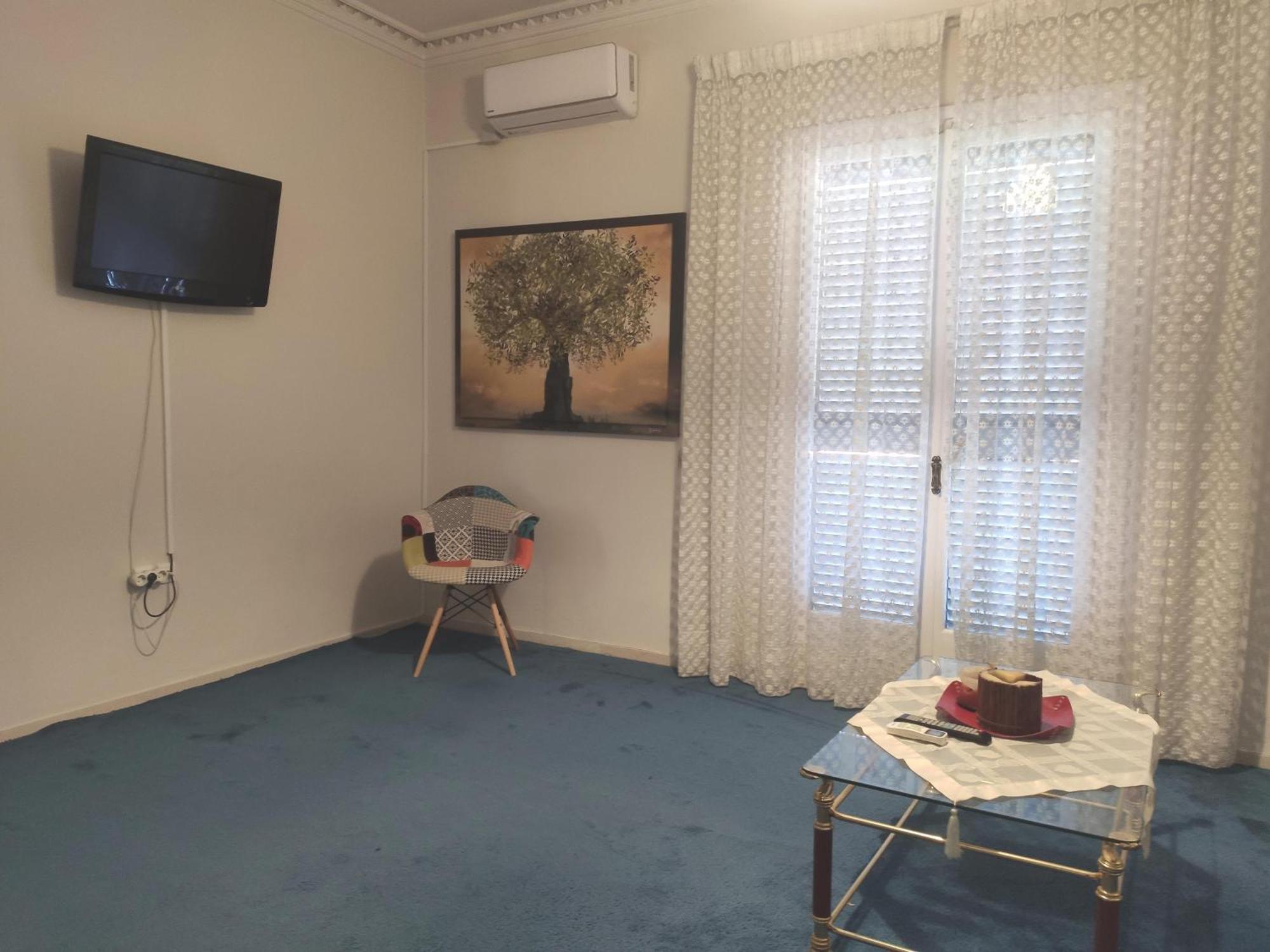 Patras White Castle Apartment Ngoại thất bức ảnh