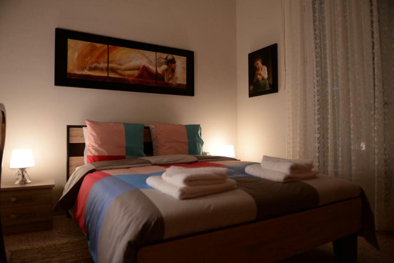 Patras White Castle Apartment Ngoại thất bức ảnh